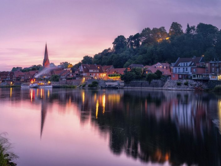 Von der historischen Schifferstadt Lauenburg über die Elbe in den Elbeseitenkanal