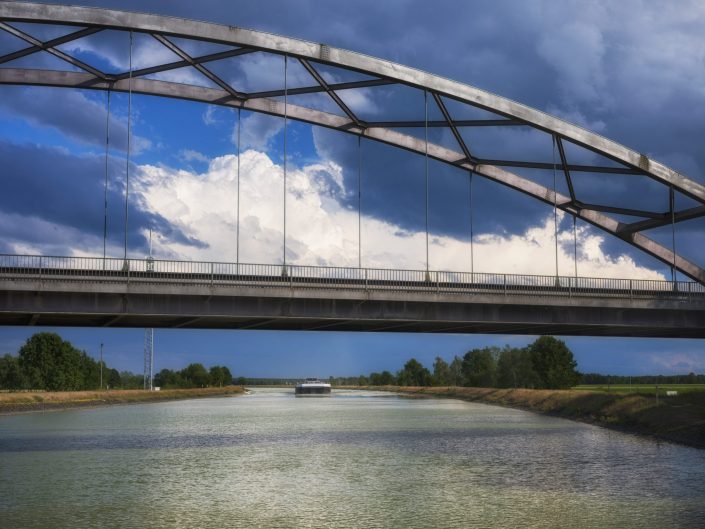 Gewitter mit Hagel , Elbe-Seiten-Kanal
