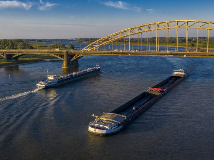 Die Angst vor dem Rhein - und  Freude über Empfang in Holland