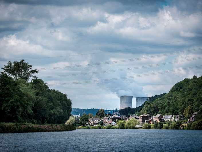 Kraftwerk an der Maas